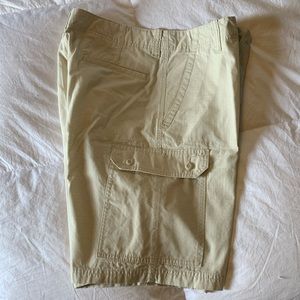 Club Room cargo shorts